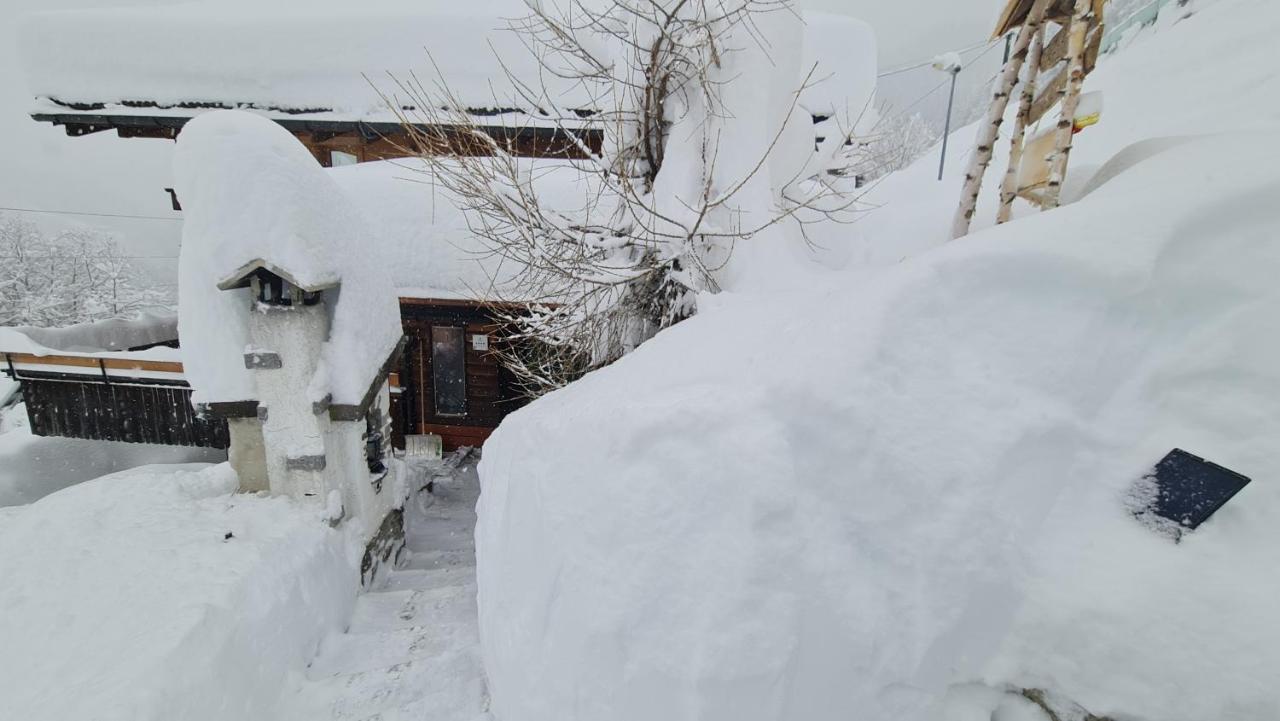 Ferienhaus & Ferienwohnung Winay Wayna Gotschna Blick Klosters Exteriér fotografie