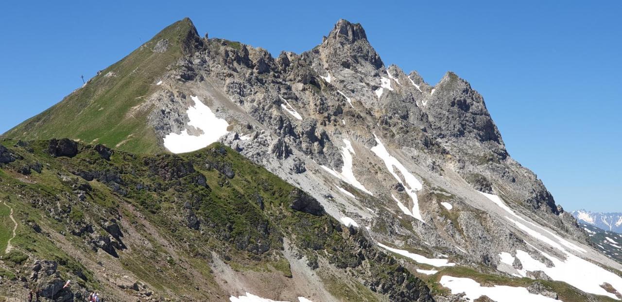 Ferienhaus & Ferienwohnung Winay Wayna Gotschna Blick Klosters Exteriér fotografie